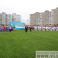 Новый современный стадион открыт во Владивостоке
