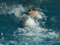 Купание в бассейнах с хлорированной водой опасно для легких