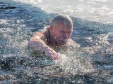 Владивостокские моржи открыли купальный сезон. Видео. Фоторепортаж
