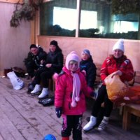 «Спортивный клуб острова Русский» подготовил развлекательную программу для любителей зимнего активного отдыха. Фото