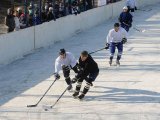 Уже четыре команды готовы сразиться за кубок главы города Игоря Пушкарева по дворовому хоккею