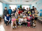 ХК «Адмирал» и православная гимназия Владивостока провели акцию «Подари тепло детям». Фото