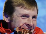 Бобслеист Зубков будет знаменосцем сборной России на церемонии открытия Олимпиады в Сочи
