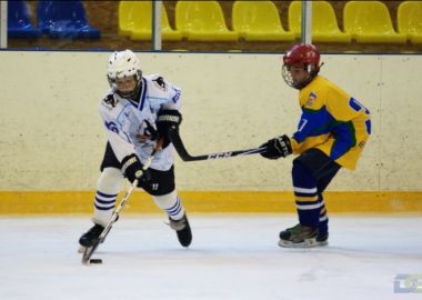 Хоккейный сезон в Приморье закроют детские команды