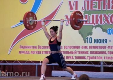 Тяжелоатлетка из Приморья завоевала «золото» Первенства Европы