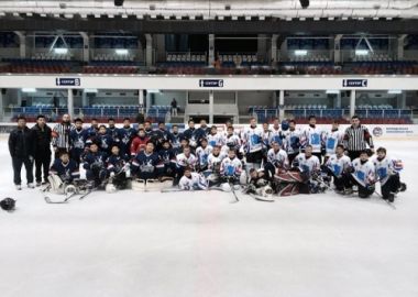 Детская сборная Сахалинской области по хоккею впервые провела международную встречу
