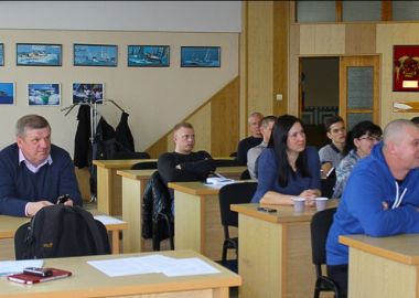 Во Владивостоке завершился дальневосточный семинар судей по парусному спорту