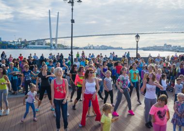 Во Владивостоке состоится семейно-спортивный праздник в стиле Zumba Fitness