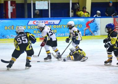 В Приморье стартовали игры Юношеской Хоккейной Лиги