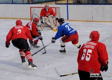 Стартовал прием заявок на турнир по хоккею среди дворовых команд на кубок главы Владивостока