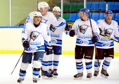 В Приморье стартовала 2-я стадия НХЛ в дивизионе «Любитель 40+»