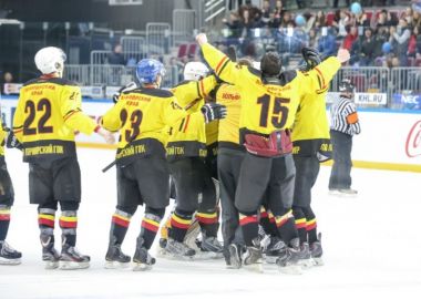 Кубок губернатора Приморского края по хоккею среди любительских команд увезли в поселок Восток