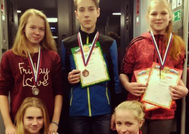 Спортсмены из Приморья завоевали золотые награды на этапе Первенства России по шорт-треку