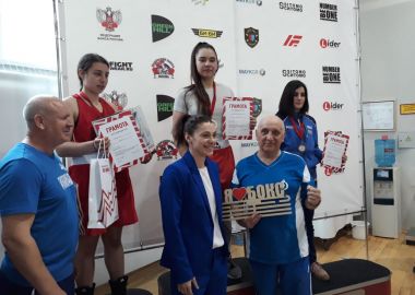 Приморские спортсменки отличились на всероссийском турнире по боксу