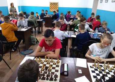 Во Владивостоке проходит чемпионат города по шахматам