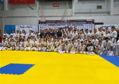 Приморские каратисты выиграли семь медалей на международных соревнованиях в Бердске