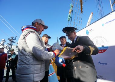 Парусник «Паллада» ушел в кругосветное плавание с флагом Олимпийского комитета России