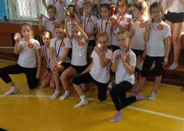 Школьников Владивостока приобщают к самбо с первого класса