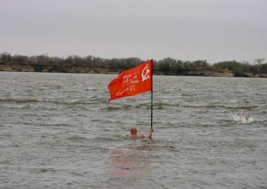 Приморские и хабаровские пловцы выйдут на старт 75-километрового заплыва «За чистый Амур»