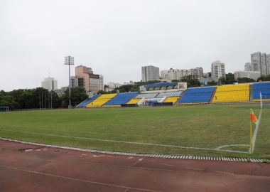 Легкоатлеты и любители спорта могут бесплатно тренироваться на стадионе «Динамо»