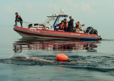 Приморские спортсмены-экстремалы переплыли Байкал
